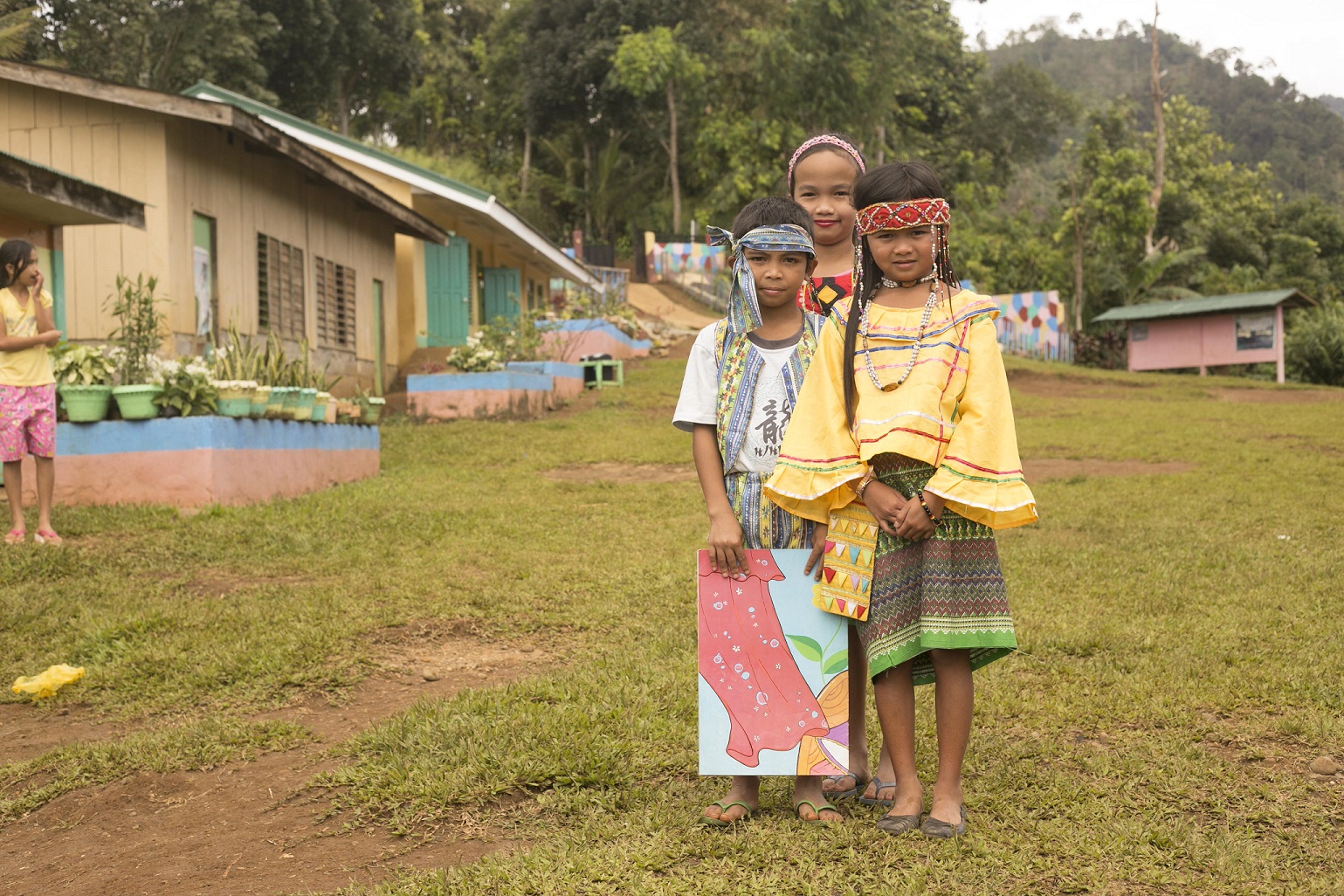 ‘Language is our only difference’ – Manobo girl to other kids