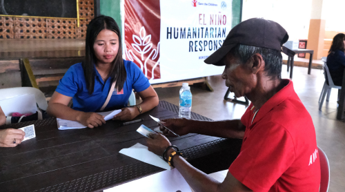 Save the Children Responds to the Needs of  200 El Niño-Stricken Farming Families in Samar