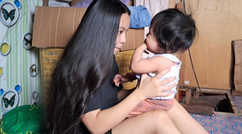 At Her Own Pace: Ambe Finding Her Ground in Early Motherhood